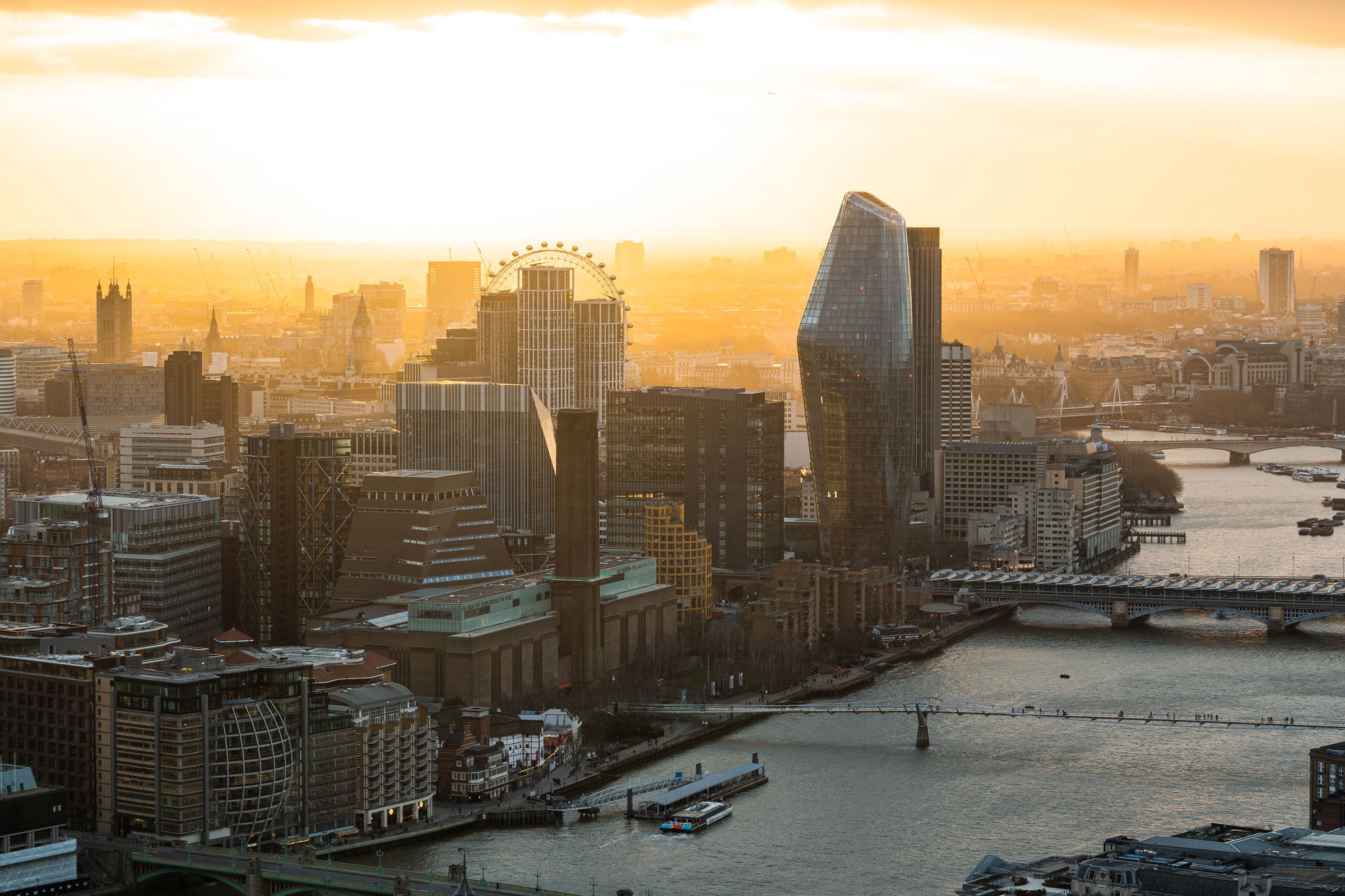 Thames Haze